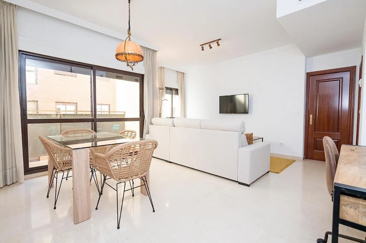 Bhost - Colon Apartment Malaga